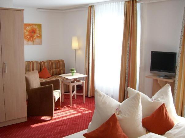 Hotel Café Konditorei Köppel Bingen am Rhein Esterno foto
